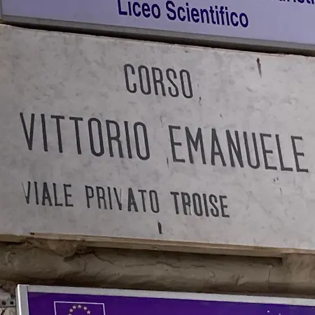 Gege's * Naples